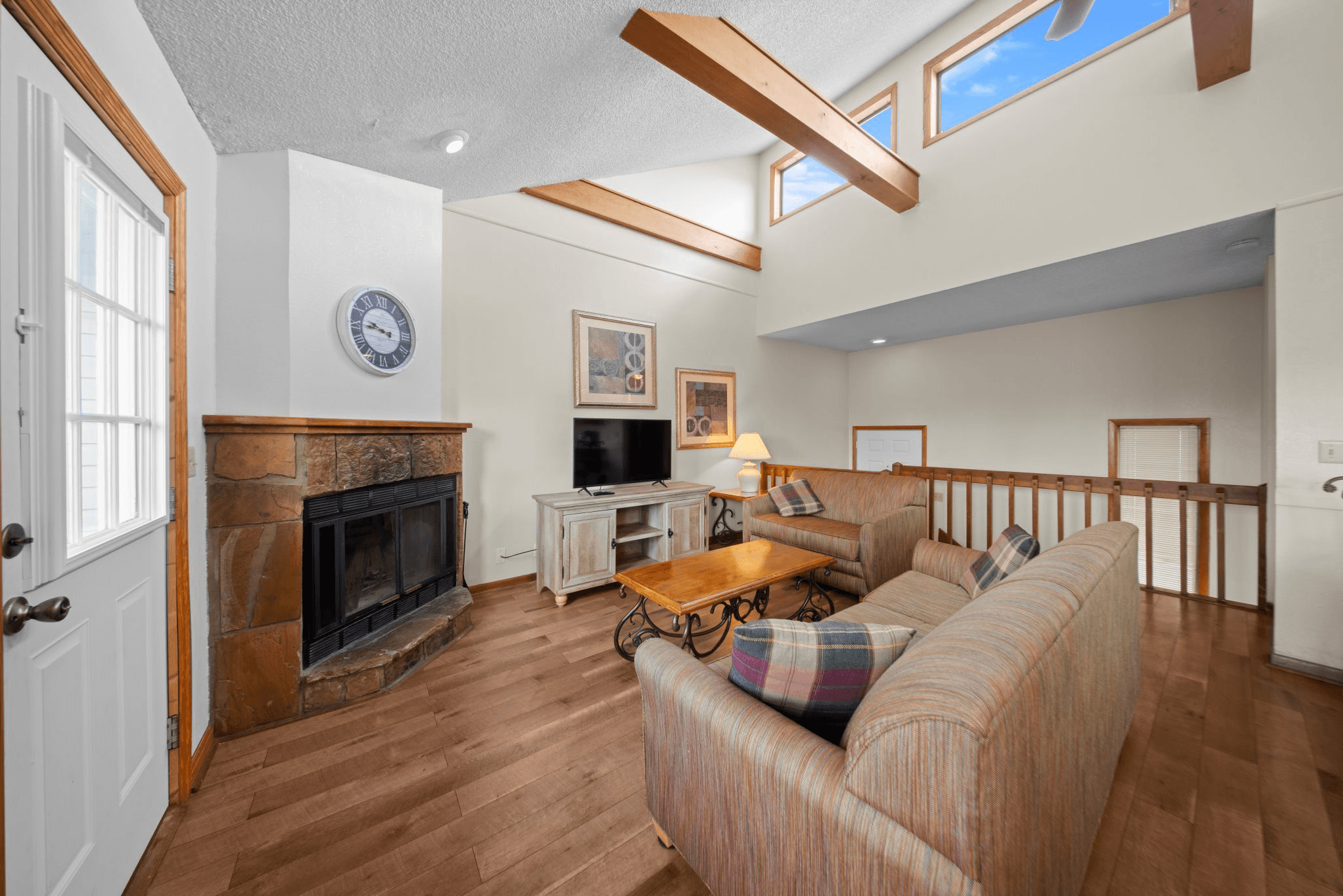 CoolVacay listing image